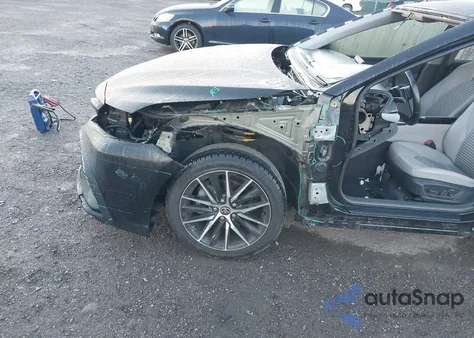 2022 Toyota Camry Se z USA, uszkodzony, nr VIN 4T1G11AK7NU692366